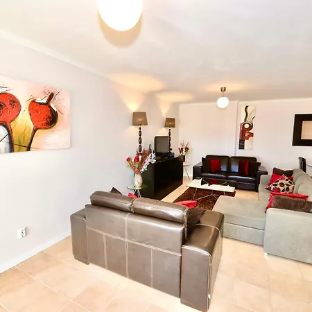 Palm Tree Apartment *
