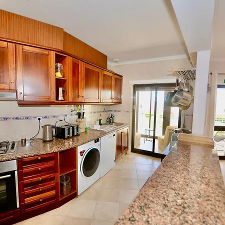 Palm Tree Apartment